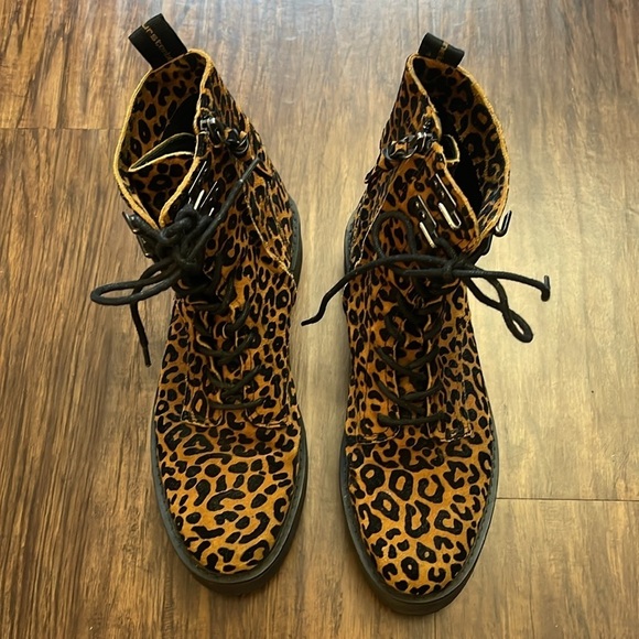 DIANE VON FURSTENBERG In Charge Leopard chunky suede Boots 9.5 - Picture 6 of 16